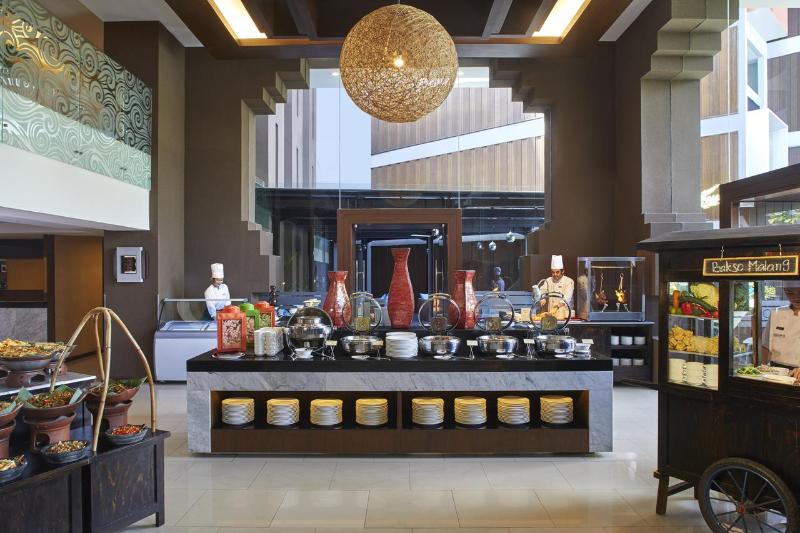 ASTON Sentul Lake Resort & Conference Center - Genel