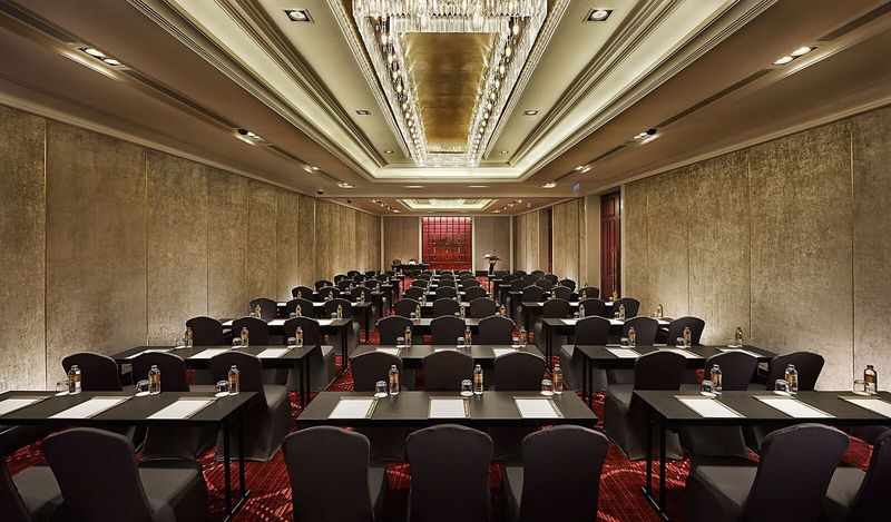 Grande Centre Point Hotel Sukhumvit 55 - Toplantı