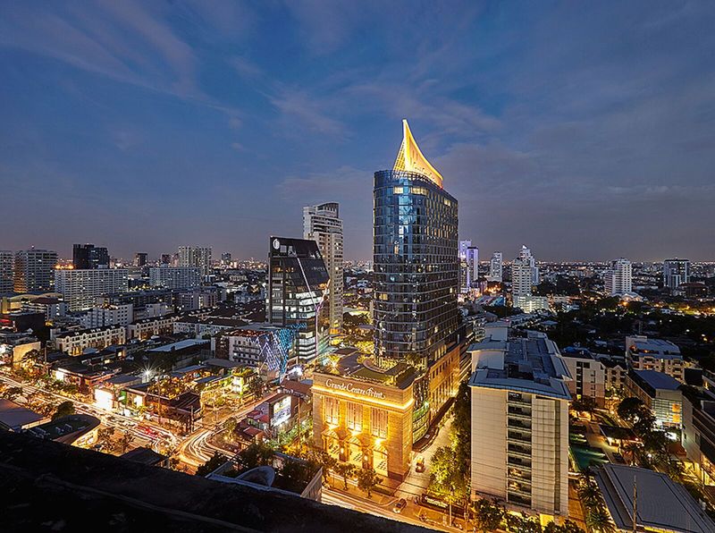 Grande Centre Point Hotel Sukhumvit 55 - Genel
