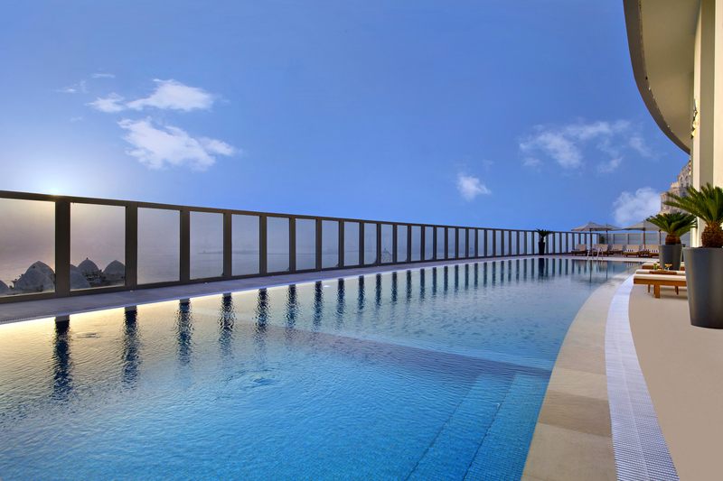 The Curve Hotel - Havuz