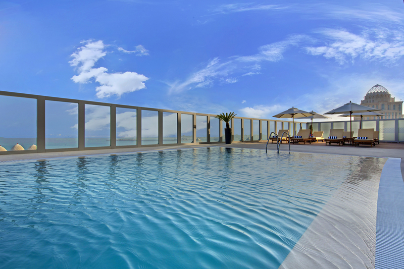 The Curve Hotel - Havuz