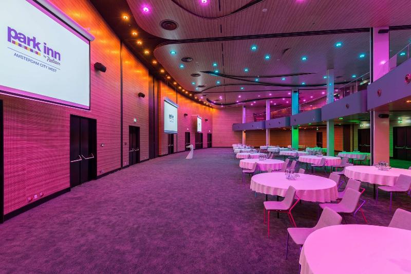 Park Inn By Radisson Amsterdam City West - Toplantı