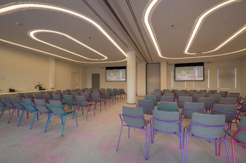 Park Inn By Radisson Amsterdam City West - Toplantı
