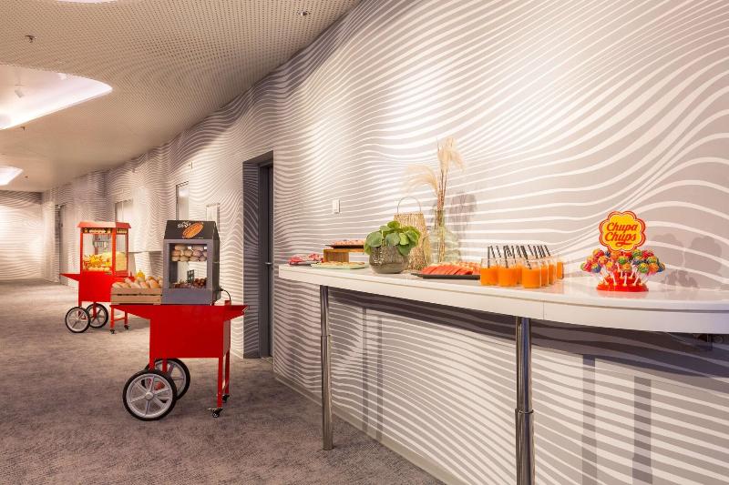 Park Inn By Radisson Amsterdam City West - Toplantı