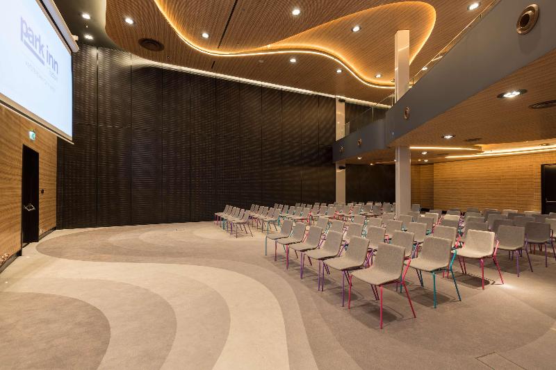 Park Inn By Radisson Amsterdam City West - Toplantı