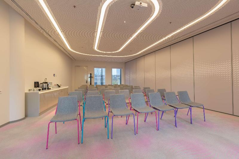 Park Inn By Radisson Amsterdam City West - Toplantı