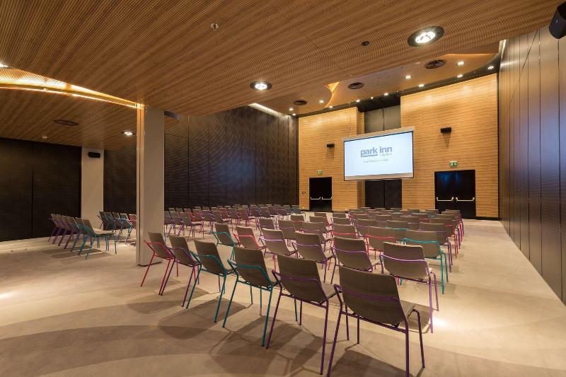 Park Inn By Radisson Amsterdam City West - Toplantı