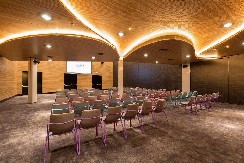 Park Inn By Radisson Amsterdam City West - Toplantı