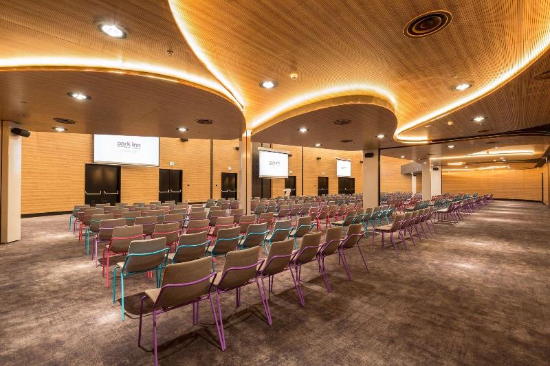 Park Inn By Radisson Amsterdam City West - Toplantı
