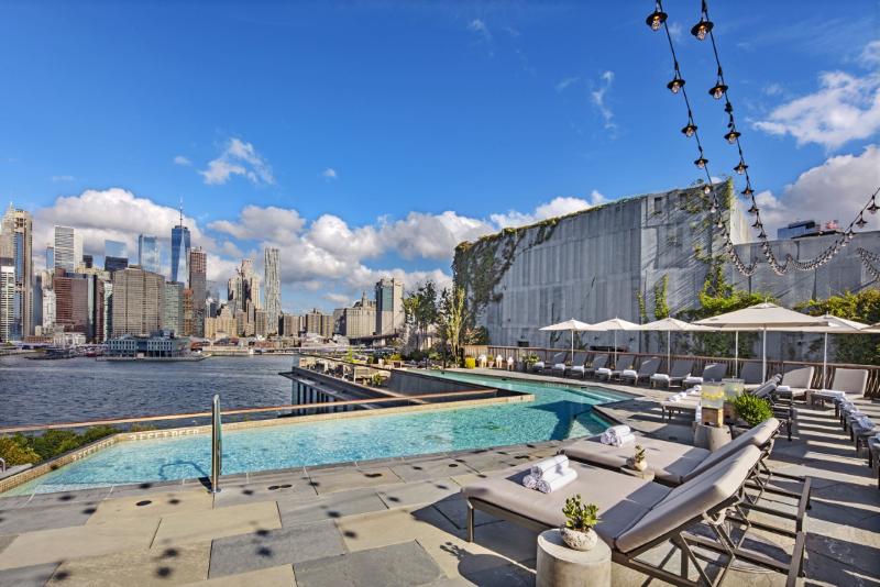 1 Hotel Brooklyn Bridge - Havuz