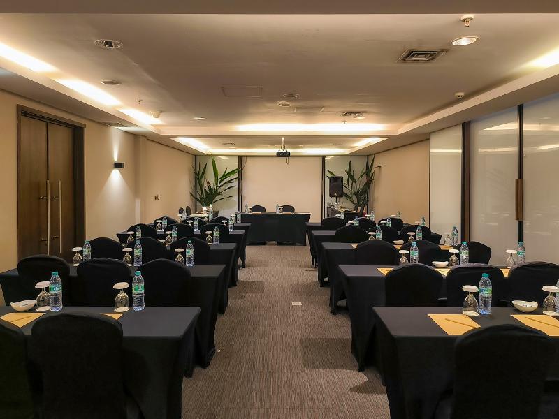 Wyndham Tamansari Jivva Resort - Toplantı