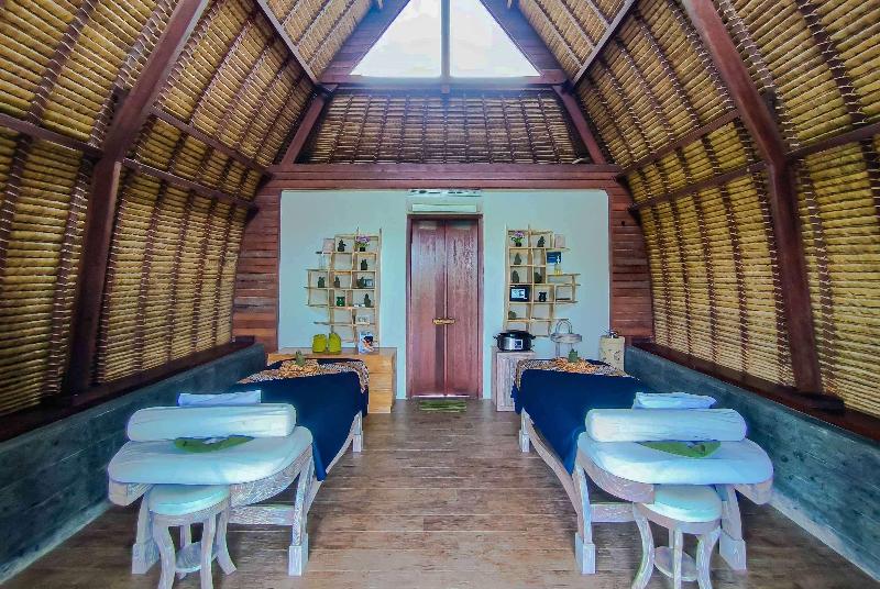 Wyndham Tamansari Jivva Resort - Genel