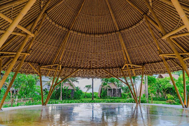 Wyndham Tamansari Jivva Resort - Genel