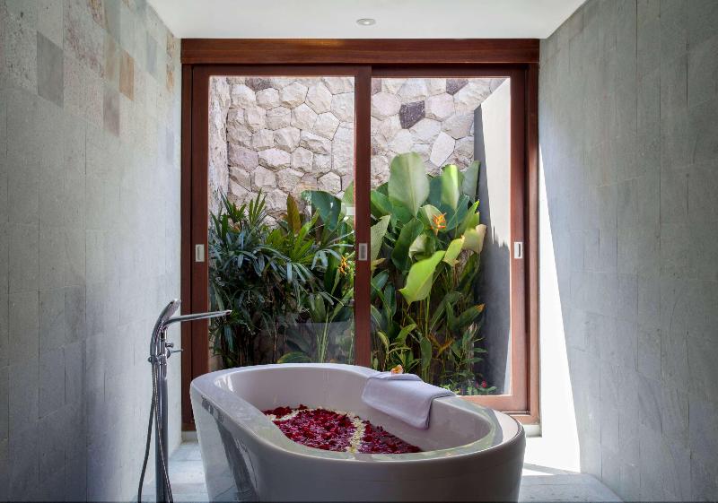 Wyndham Tamansari Jivva Resort - Oda