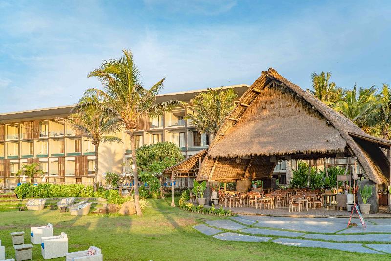 Wyndham Tamansari Jivva Resort - Restoran