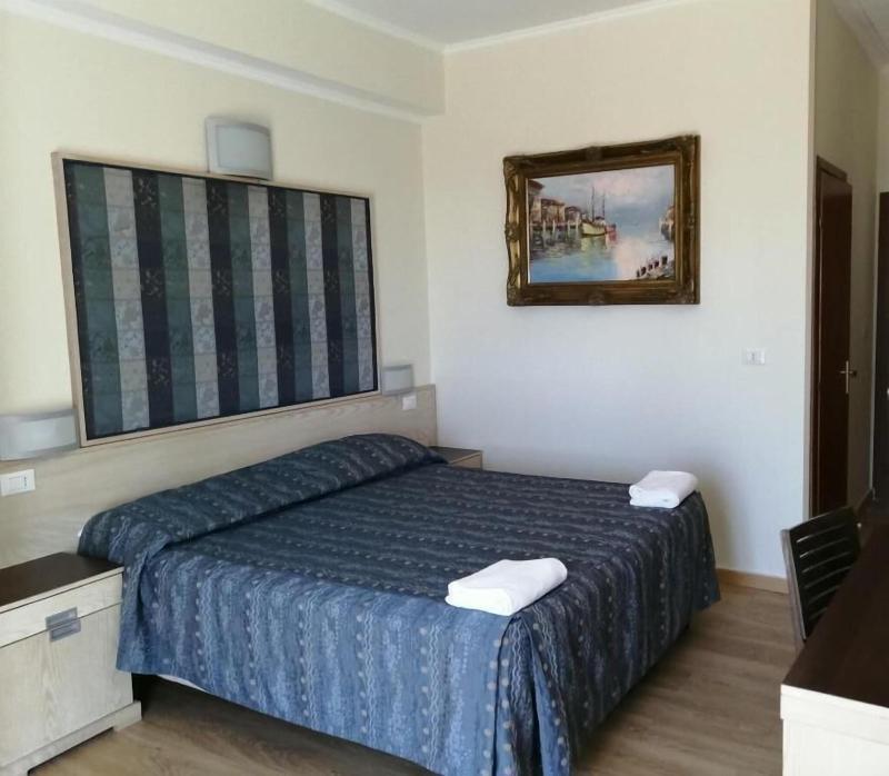 Hotel Chopin - Genel