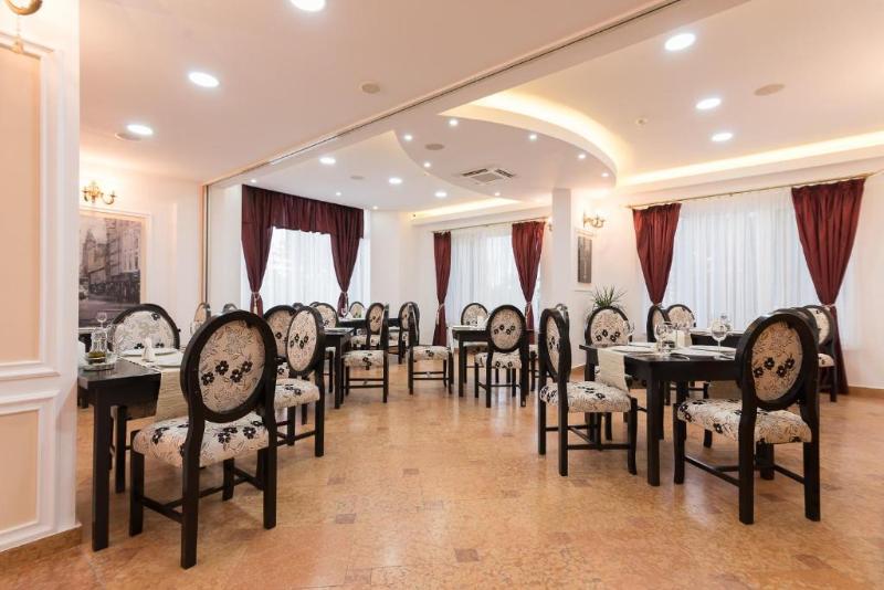 Athos R.M.T. Hotel - Restoran