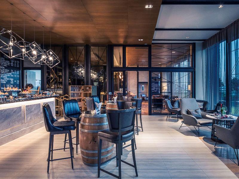 Mercure Bangkok Makkasan - Bar