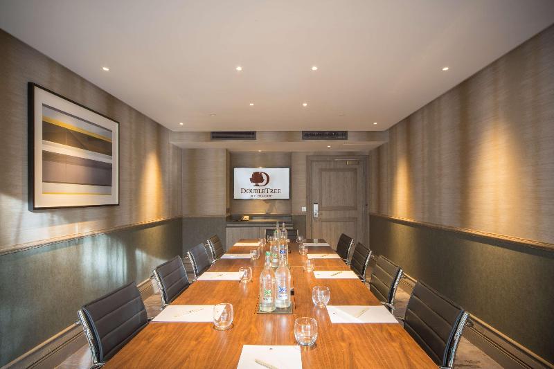 DoubleTree by Hilton London Kingston Upon Thames - Genel