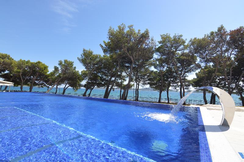 Villas Arausana and Antonina - Havuz