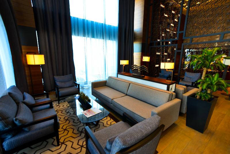 Golden Tulip Istanbul Bayrampasa (Halal Concept) - Lobi