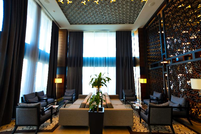 Golden Tulip Istanbul Bayrampasa (Halal Concept) - Lobi