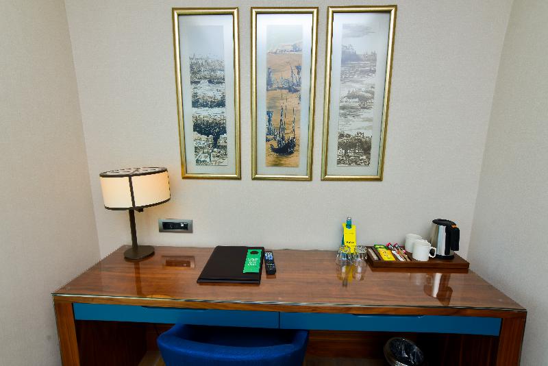 Golden Tulip Istanbul Bayrampasa (Halal Concept) - Oda