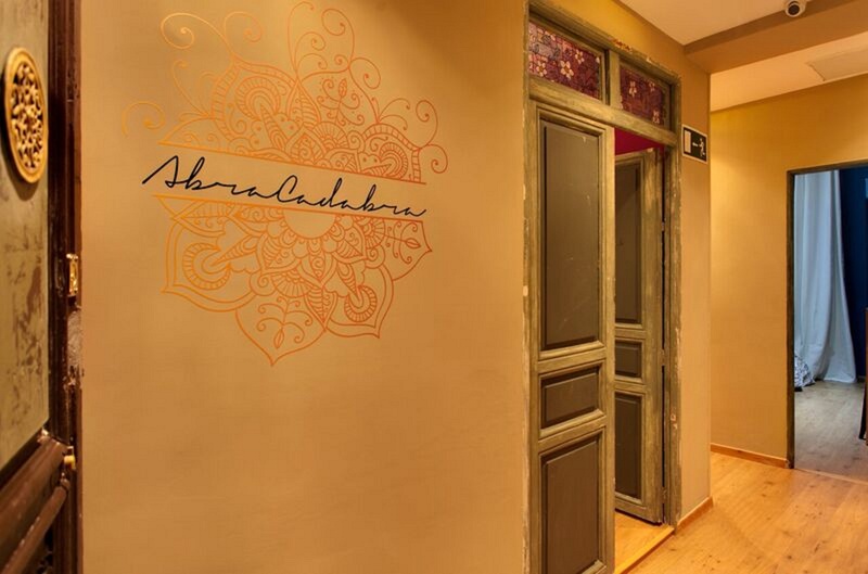 Abracadabra Suites - Genel