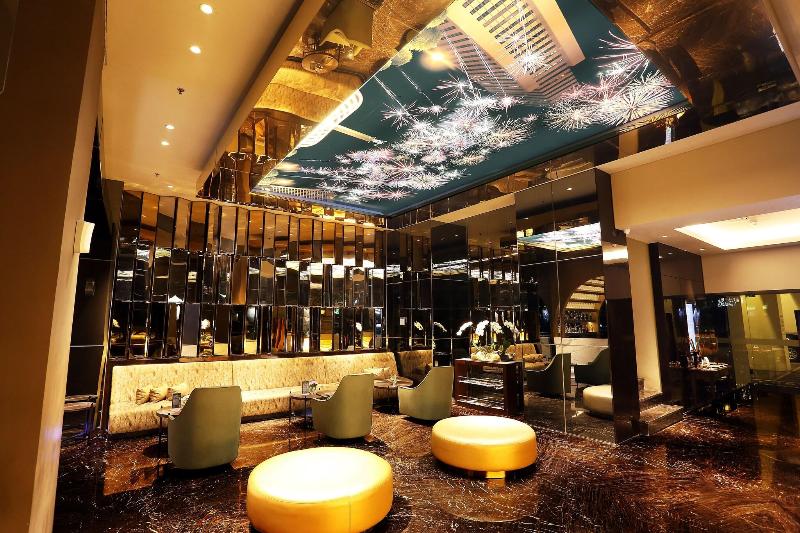 AONE Hotel - Lobi