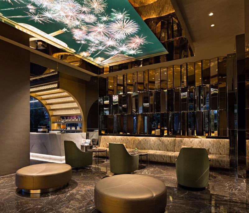 AONE Hotel - Lobi
