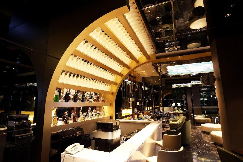AONE Hotel - Lobi
