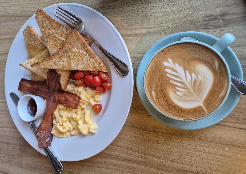 The Bloc Hotel - Restoran