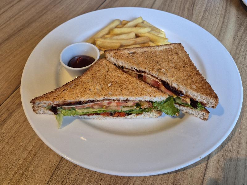 The Bloc Hotel - Restoran