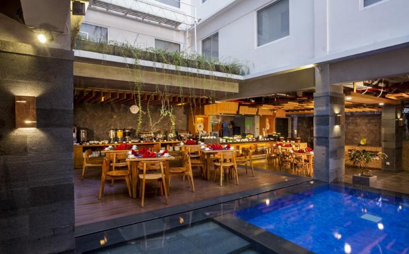 Swiss-Belexpress Kuta - Restoran
