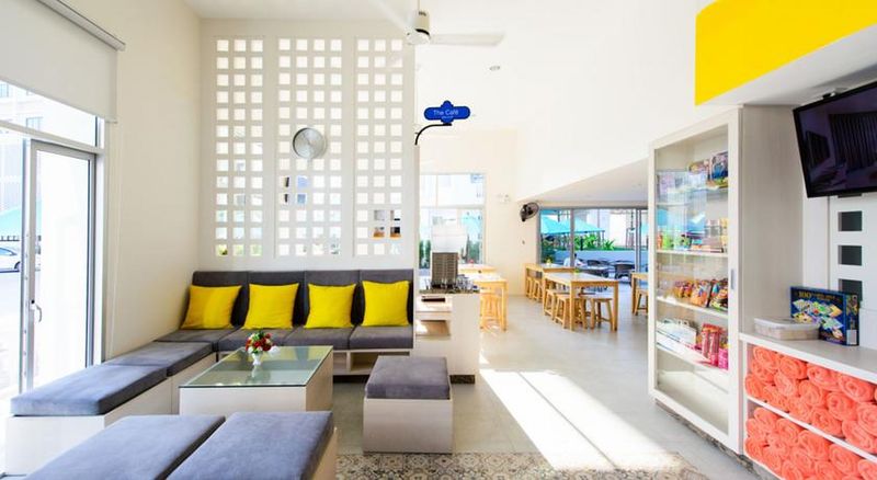 Recenta Phuket Suanluang - Lobi