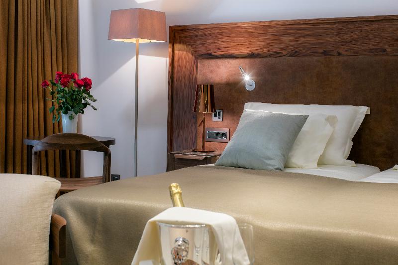 Boutique Hotel Alhambra - Oda