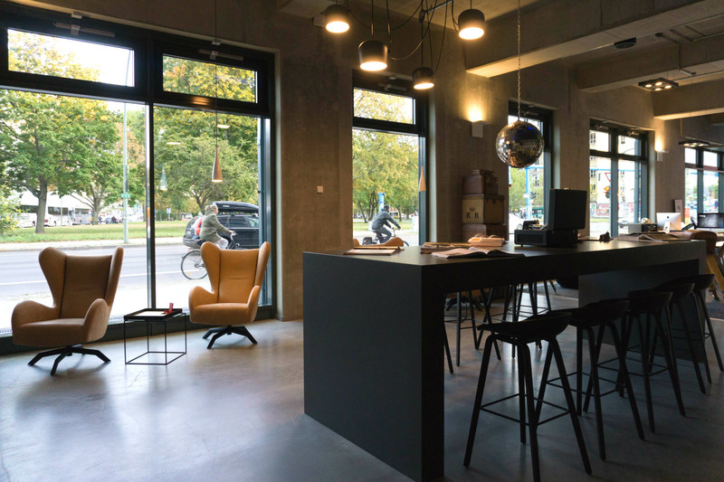 Moxy Berlin Ostbahnhof - Lobi