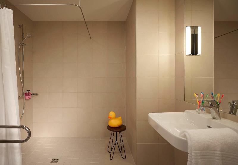 Moxy Berlin Ostbahnhof - Oda