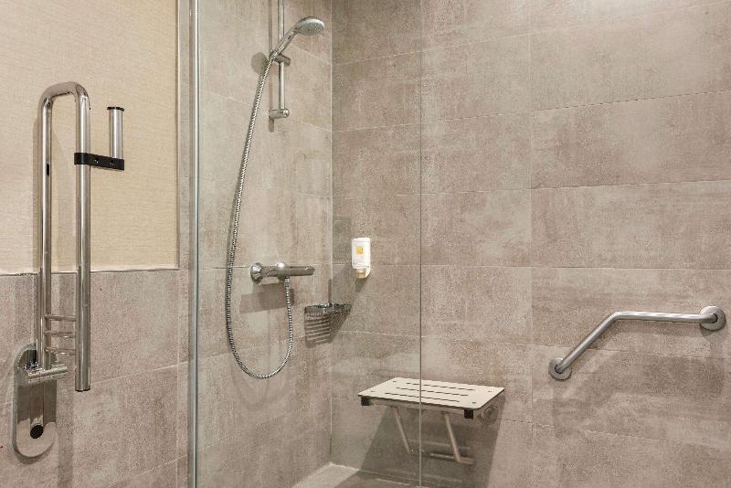 Ramada Encore By Wyndham Eskisehir - Oda
