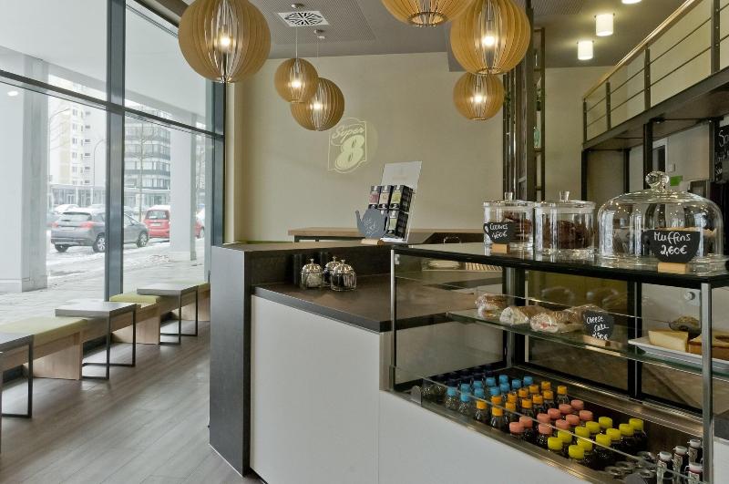Super 8 Munich City West - Bar