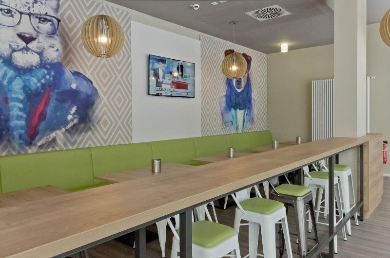 Super 8 Munich City West - Restoran