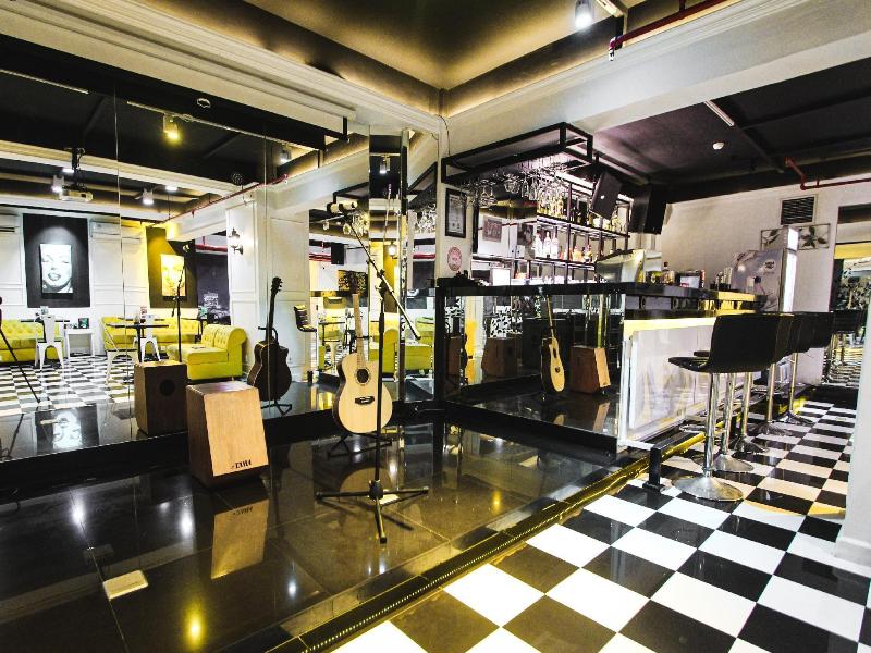 Grand Darmo Suite Hotel - Bar