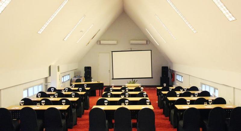 Grand Darmo Suite Hotel - Toplantı
