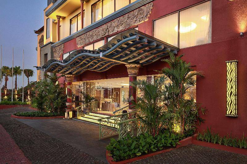 Sens Hotel & Spa + Conference Ubud Town Centre - Genel