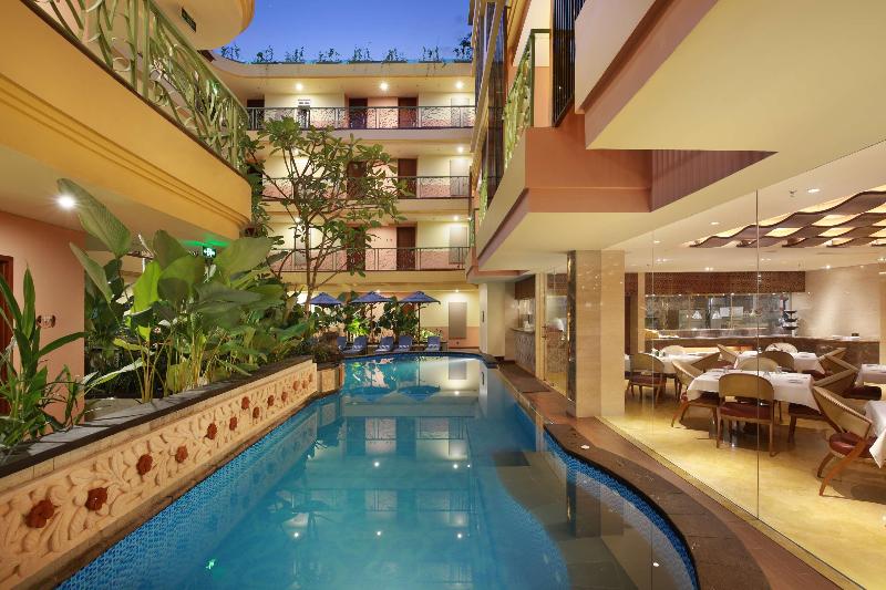 Sens Hotel & Spa + Conference Ubud Town Centre - Havuz