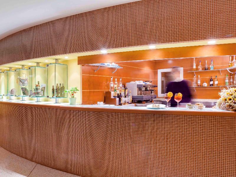 Ibis Styles Bari Giovinazzo - Bar
