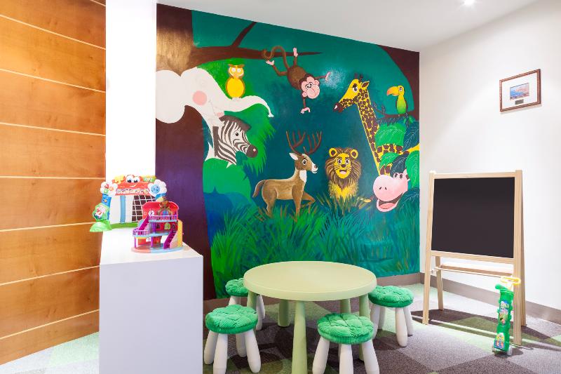 Ibis Styles Bari Giovinazzo - Lobi