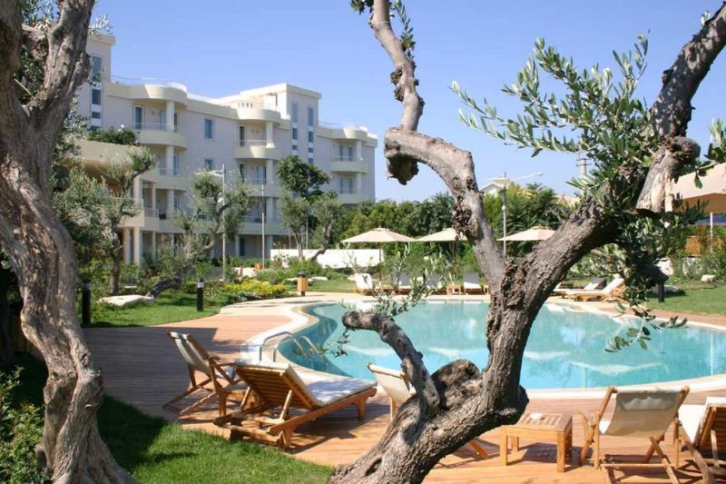 Ibis Styles Bari Giovinazzo - Havuz