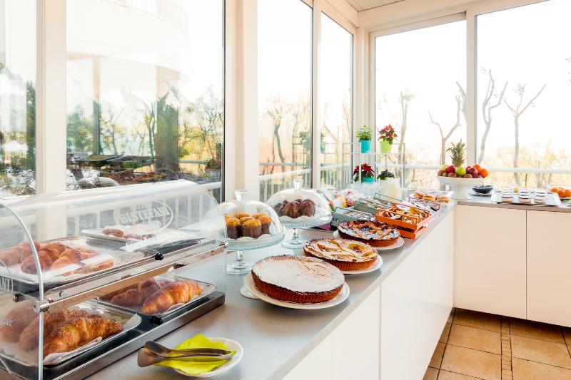 Ibis Styles Bari Giovinazzo - Restoran