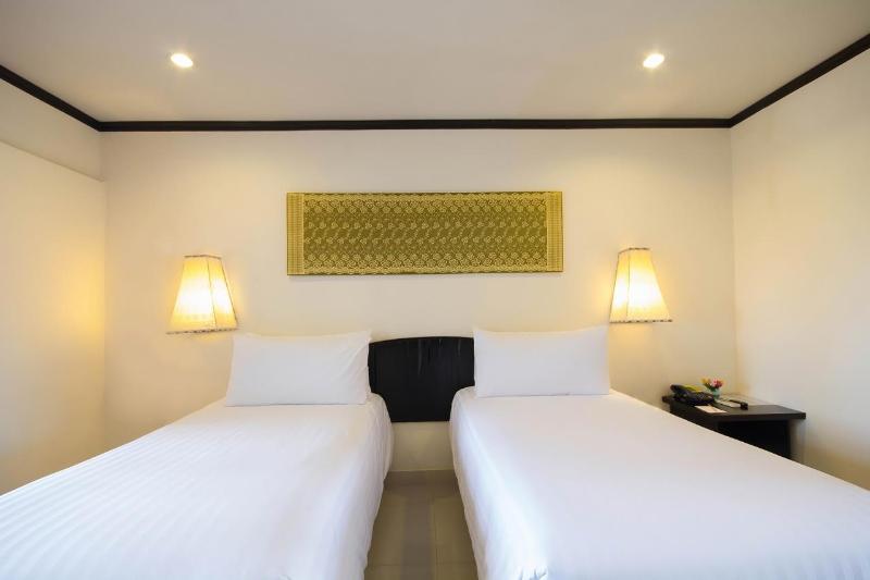 Golden Tulip Essential Pattaya Hotel - Oda